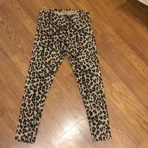 Leopard print leggings